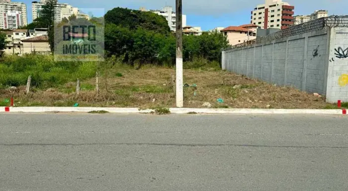 Imóvel para venda com 360 metros quadrados em Glória - Macaé - RJ