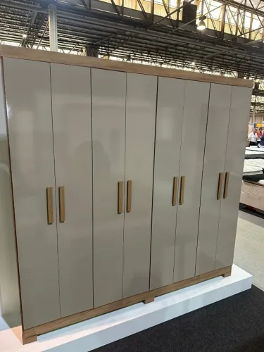 Guarda Roupa Casal 8 Portas 2 Gavetas (Novo) Entrega Grátis! 