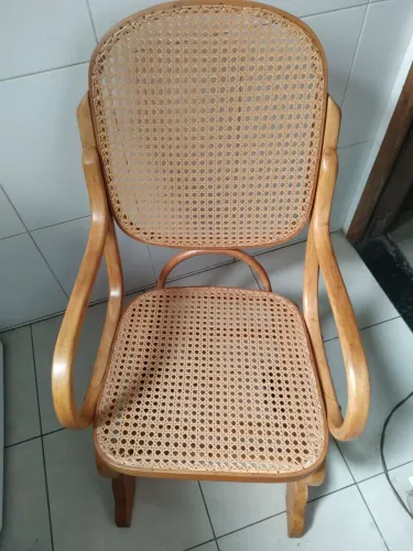 Cadeira balanço Thonet