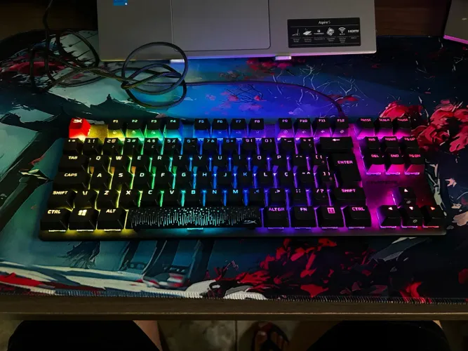 Teclado HyperX Alloy Origins Core, RGB, Switch HyperX Blue, USB Tipo-C, ABNT