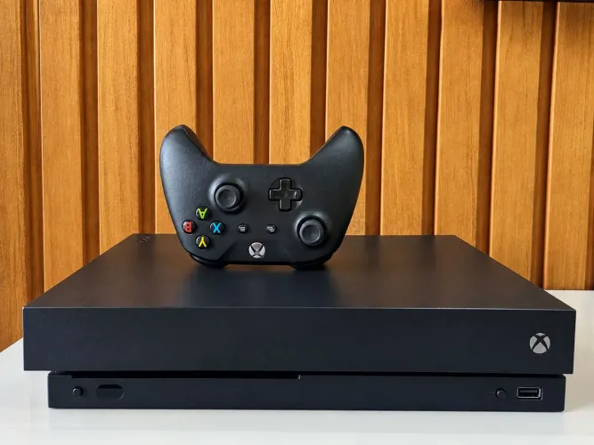 Xbox One X 1Tb