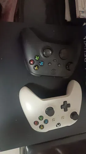 XBOX ONE SERIE X 1TERA 4K