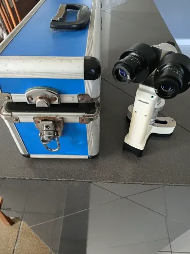 Lâmpada de Fenda Portátil