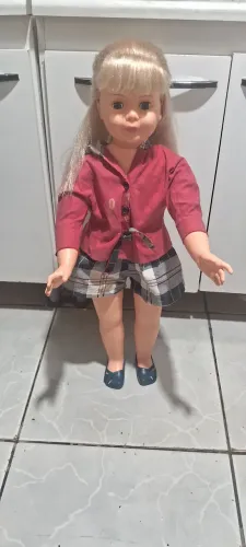 Boneca amiguinha antiga 