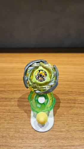 Beyblade X Wizard Arc R4-55 B