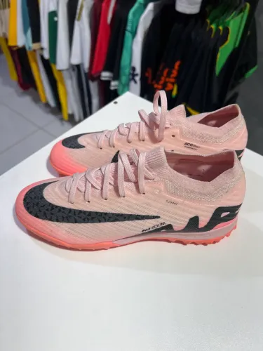 Chuteira Nike