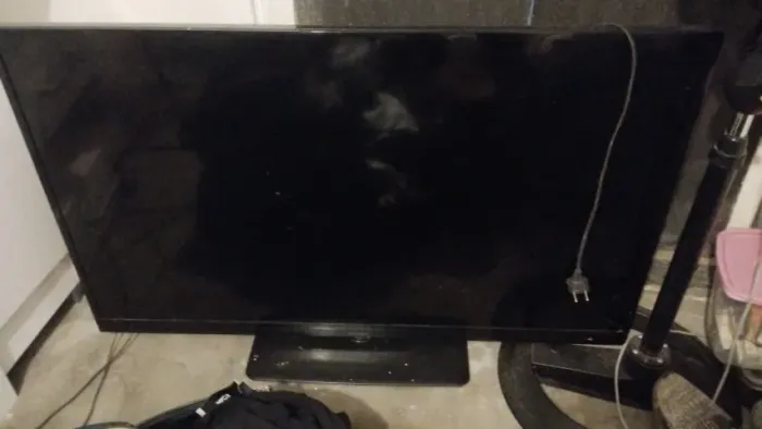 TV Philips LCD 46 Polegadas + Chromecast 