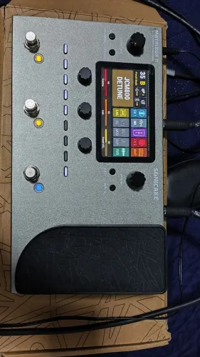 Pedaleira Sonicake Matribox 2 