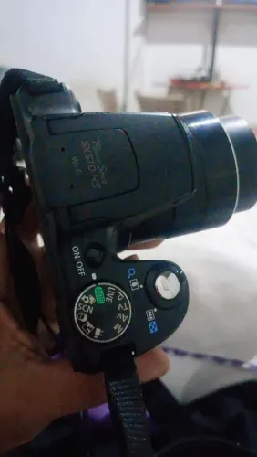 Máquina fotográfica CANON,em estado de nova..