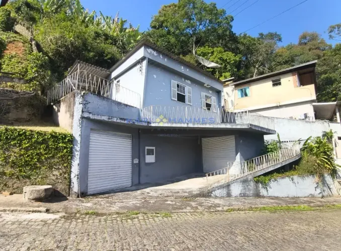 OPORTUNIDADE: Casa 2 quartos à Venda, próxima ao Centro, Av. Barão do Rio Branco - Petrópo