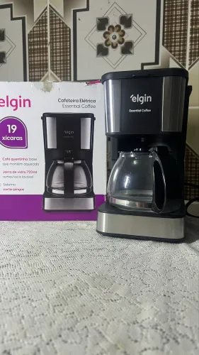 Cafeteira elétrica Essential Coffe