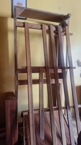 Armação de cama solteiro