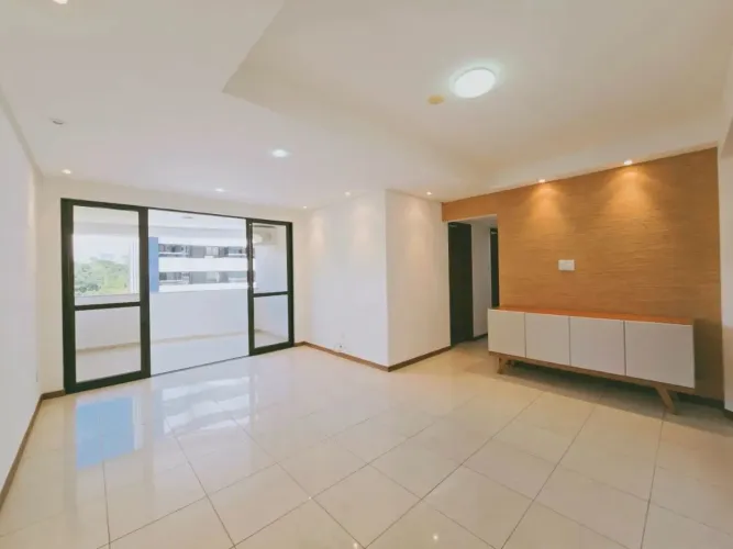 Apartamento 3 Quartos com Suíte e Closet, Varanda e 2 Vagas | Prédio com Piscina e Academi