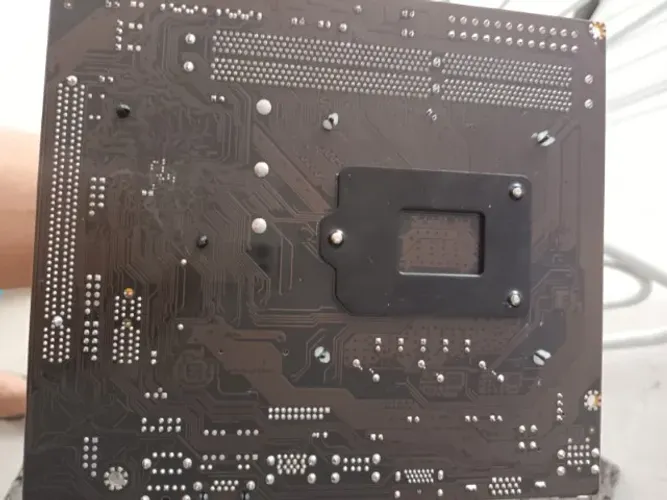 PLACA MÃE H81: