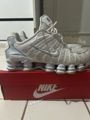 Nike shox