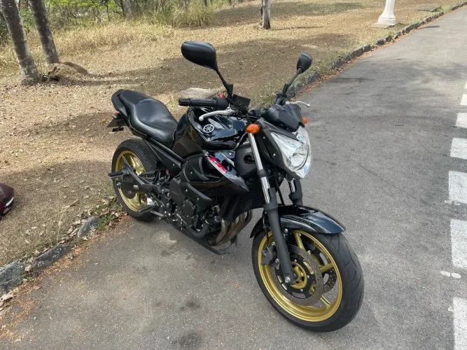 XJ6