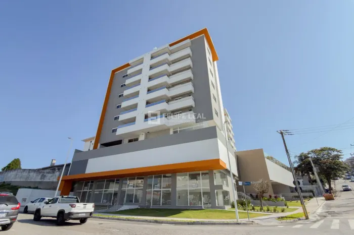 Apartamento 3 dormitórios em Estreito - Florianópolis