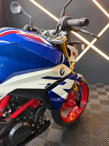 BMW G 310 R