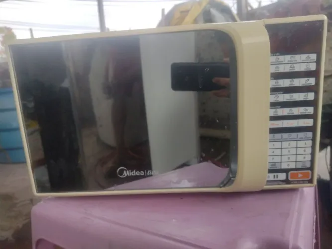 Microondas midea 