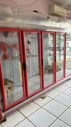 Título: Expositor Refrigerado Comercial 5 Portas de Vidro - Goiânia