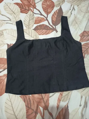 Top cropped Renner G
