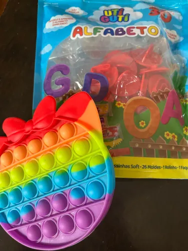 Brinquedo ( moldes alfabeto) + Ant Stress Popit