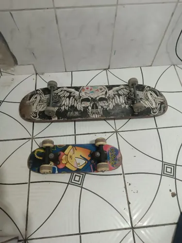 2 skates