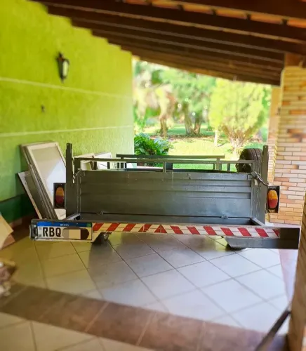 Carreta Reboque Dacla Basculante Reforçada - Pouco Usada, Emplacada e em Bom Estado