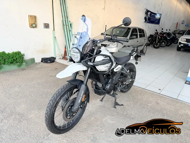 ROYAL ENFIELD HIMALAYAN KAMET WHITE 2025/2026