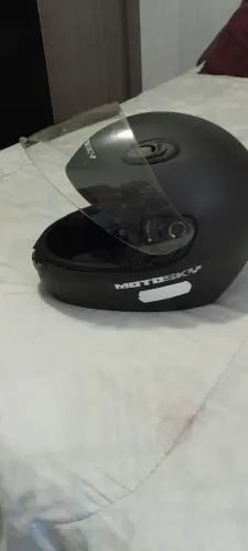 Capacete  fechado tm 58