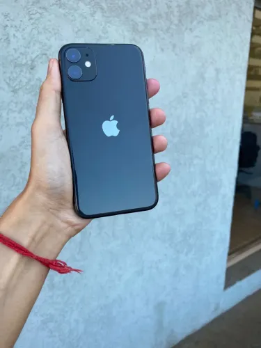 iPhone 11 64GB 