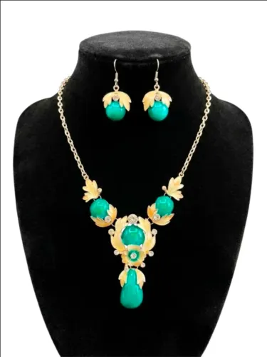 Elegante Conjunto de Bijuteria Fina Vintage, Anos 80