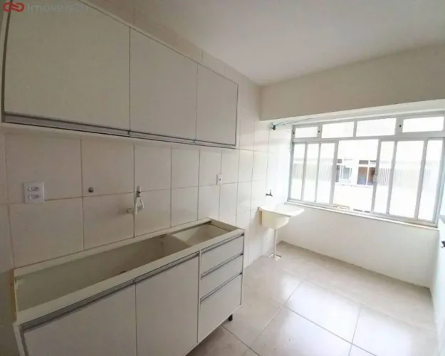 Apartamento com 3 dormitórios à venda, 64 m² por R$ 620.000,00 - Trindade - Florianópolis/
