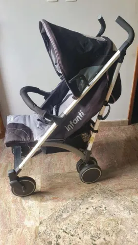 Carrinho de bebê