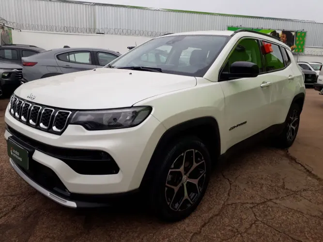 Jeep Compass Long. T270 1.3 TB 4X2 Flex AUT 2025