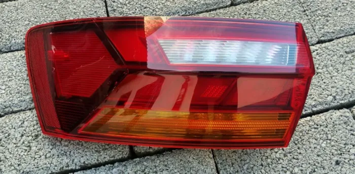 LANTERNA LATERAL VW JETTA 2019 A 2021 LADO ESQUERDO MOTORISTA ORIGINAL LED