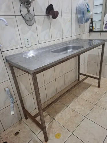Pia em inox