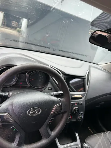 Hyundai HB20 Comf./c.plus/c.style 1.0 Flex 12V 2013