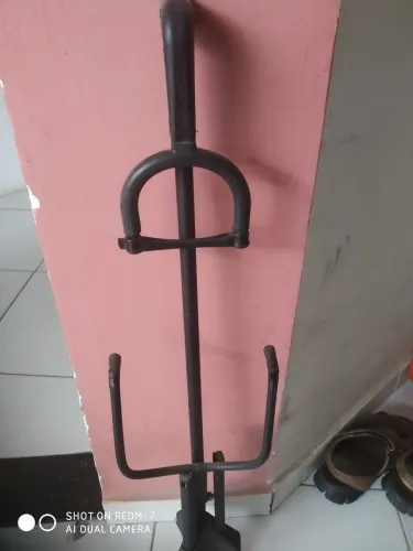 Suporte para violão IBOX