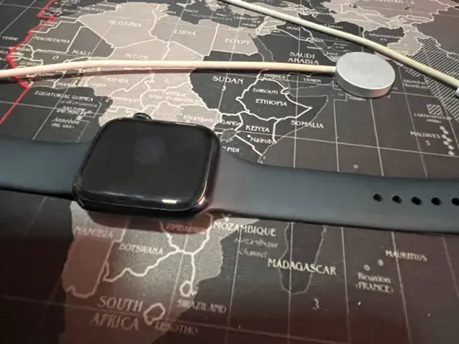 Carcaça apple watch 9 45 mm com carregador