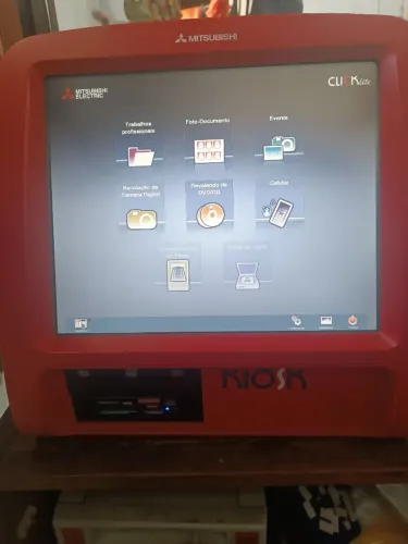 Kiosk fotográfico Mitsubishi