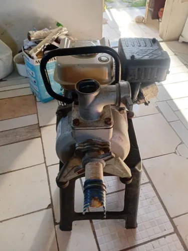 Montar bomba,excelente para criatorio de peixe ,ou irrigação da tarra