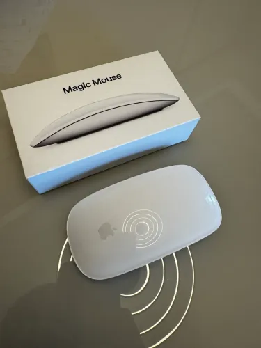 Magic Mouse - Apple