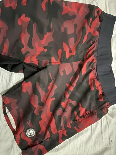 BERMUDA BSCROSS CAMUFLADO VERMELHO