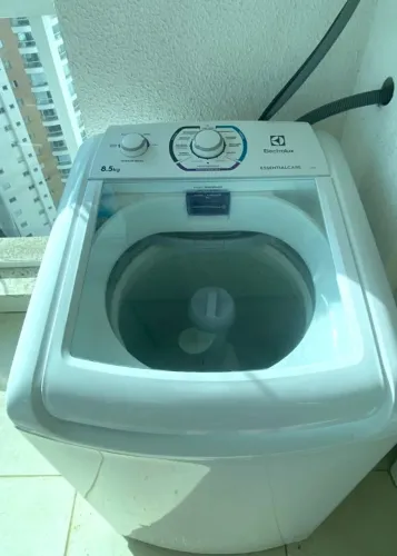 Maquina de Lavar 8,5 Kg Electrolux Essential Care Cor Branca-