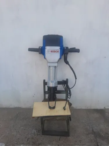 MARTELO DEMOLIDOR BOSCH  30 KG