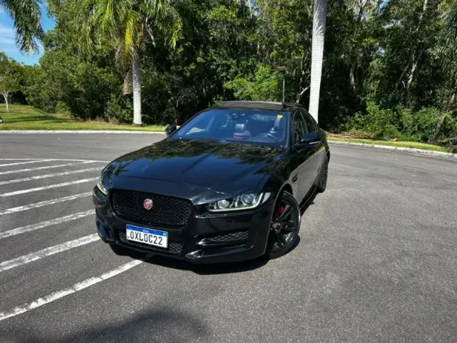 Jaguar XE 2.0 Turboch. R-sport 240/250cv Aut. 2017