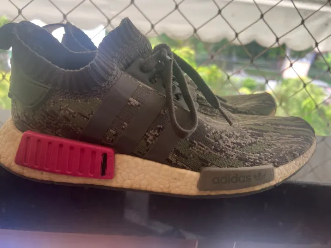 Tênis Adidas