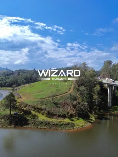 Área em Nazaré Paulista com 75.000 m² as margens da represa, ao lado da rodovia Dom Pedro,