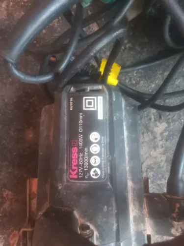 Vendo duas serra mármore semi nova